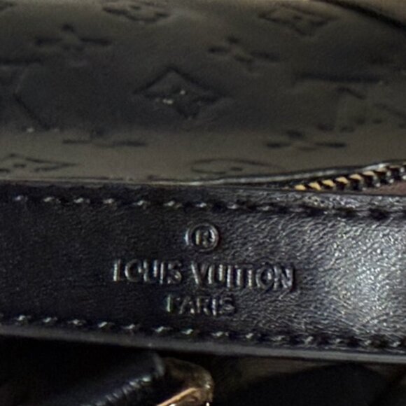 Brand New Pochette Style All Black Bag! Comes with Additional Strap! - Picture 5 of 5